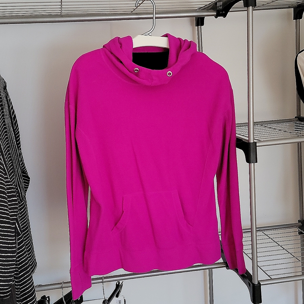 Tel Gear long sleeve, pullover fleece.